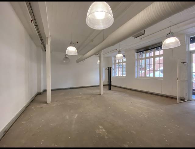 85M² OFFICE TO LET IN GARDENS